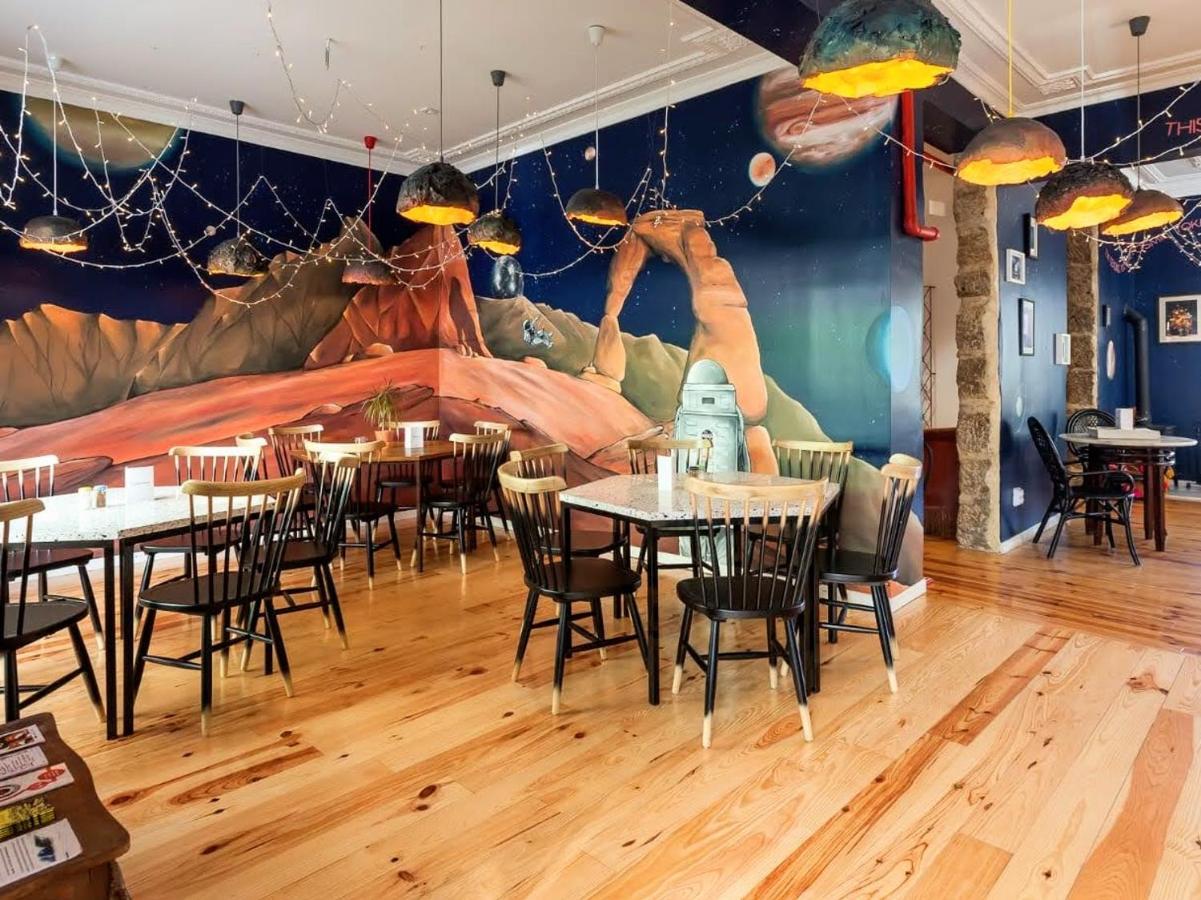 Supernova Hostel ポルト エクステリア 写真